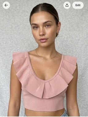 Forever 21 ruffle crop top size s